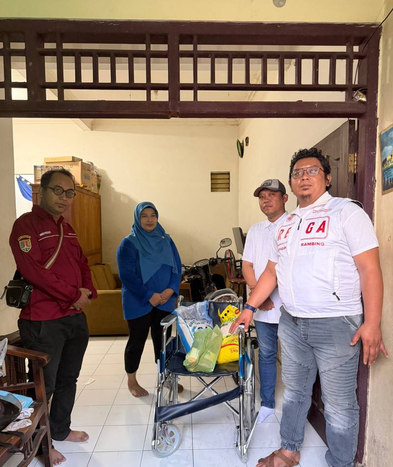 Wujud Nyata Kepedulian, Karang Taruna Kota Semarang Salurkan Bantuan Kursi Roda di Kembangarum Kecamatan Semarang Barat